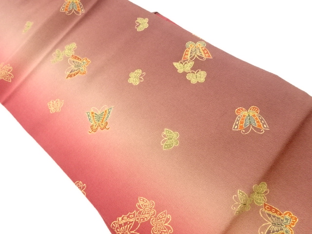 縮緬地金彩蝶模様名古屋帯